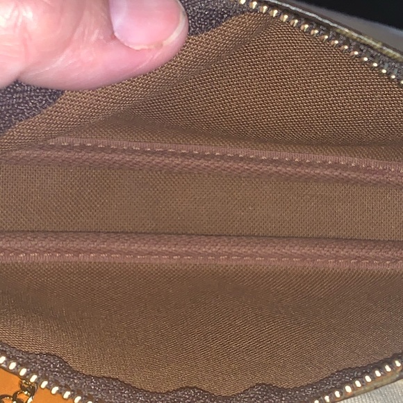 Authentic LOUIS VUITTON Monogram Mini Pochette Bag - Picture 10 of 10
